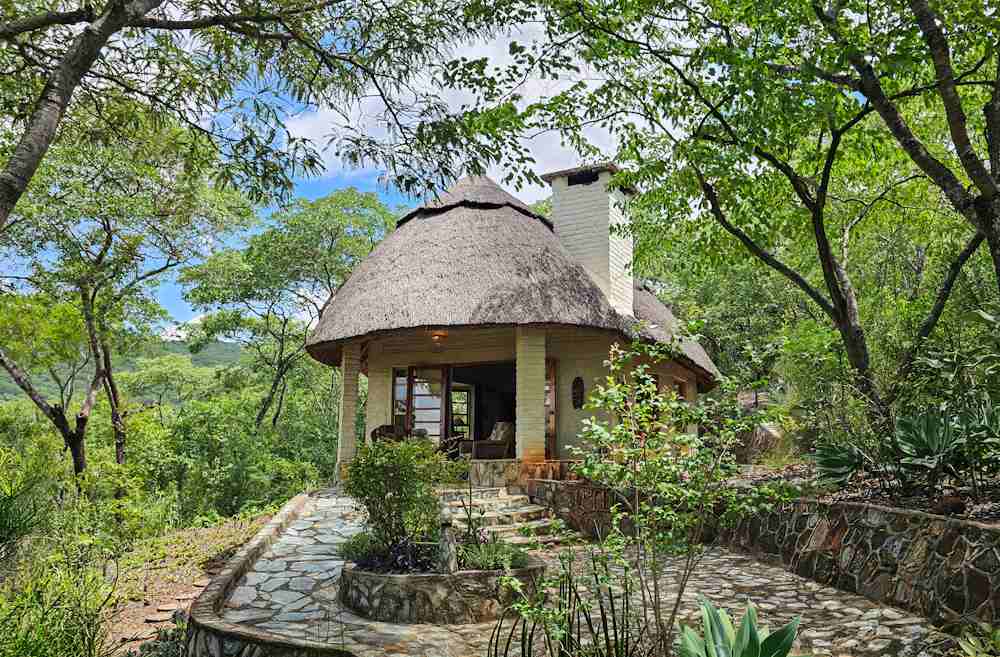 The exterior of Msasa Chalet